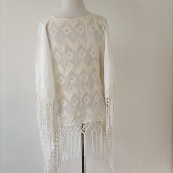 Anthropologie Lilka Crochet Fringe Hem Poncho White Lace Boho Women XS - Picture 5 of 11